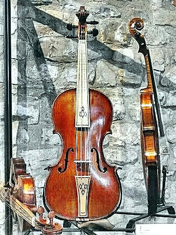 Nicolo Amati one of his magnificent violins