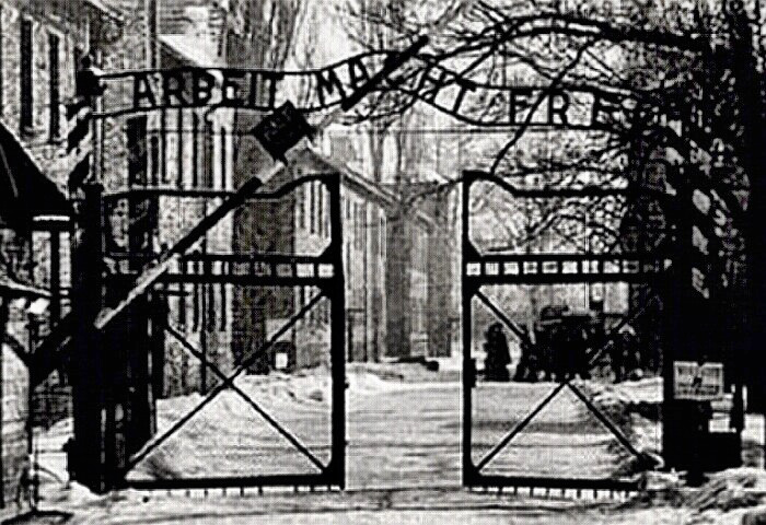 Auschwitz - main gate