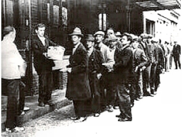 Depression bread line for the unemployed