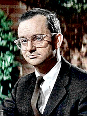 Actor Wally Cox as Mr. Peepers