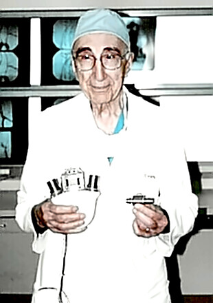 Pioneer Dr. Michael DeBakey