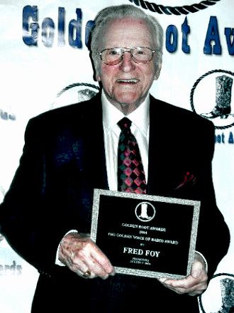 Announcer Fred Foy