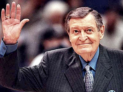 Sportscaster Chick Hearn