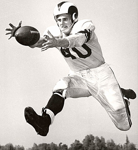 LA Rams Hall of Fame Receiver Elroy 'Crazy Legs' Hirsch