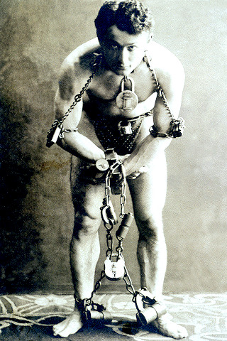 Houdini chained
