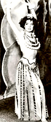 Actress Elsa Lanchester