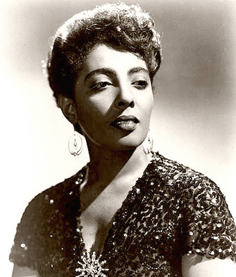 Jazz Singer & Pianist Carmen McRea