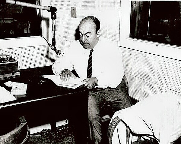 Pablo Neruda reading poetry on the radio