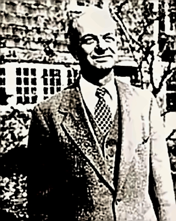 Nobel Laureate Linus Pauling