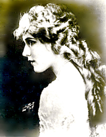 Actress Mary Pickford