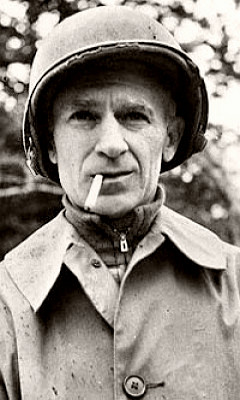 Journalist Ernie Pyle