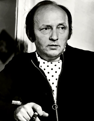 Writer Harold Robbins