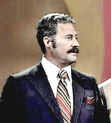 Comedian Dan Rowan