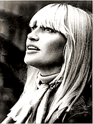 Singer Mary Travers