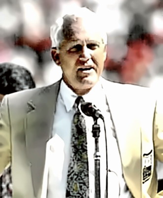 Hall of Fame Coach Bill Walsh