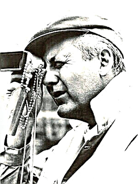 Director Robert Wise at work